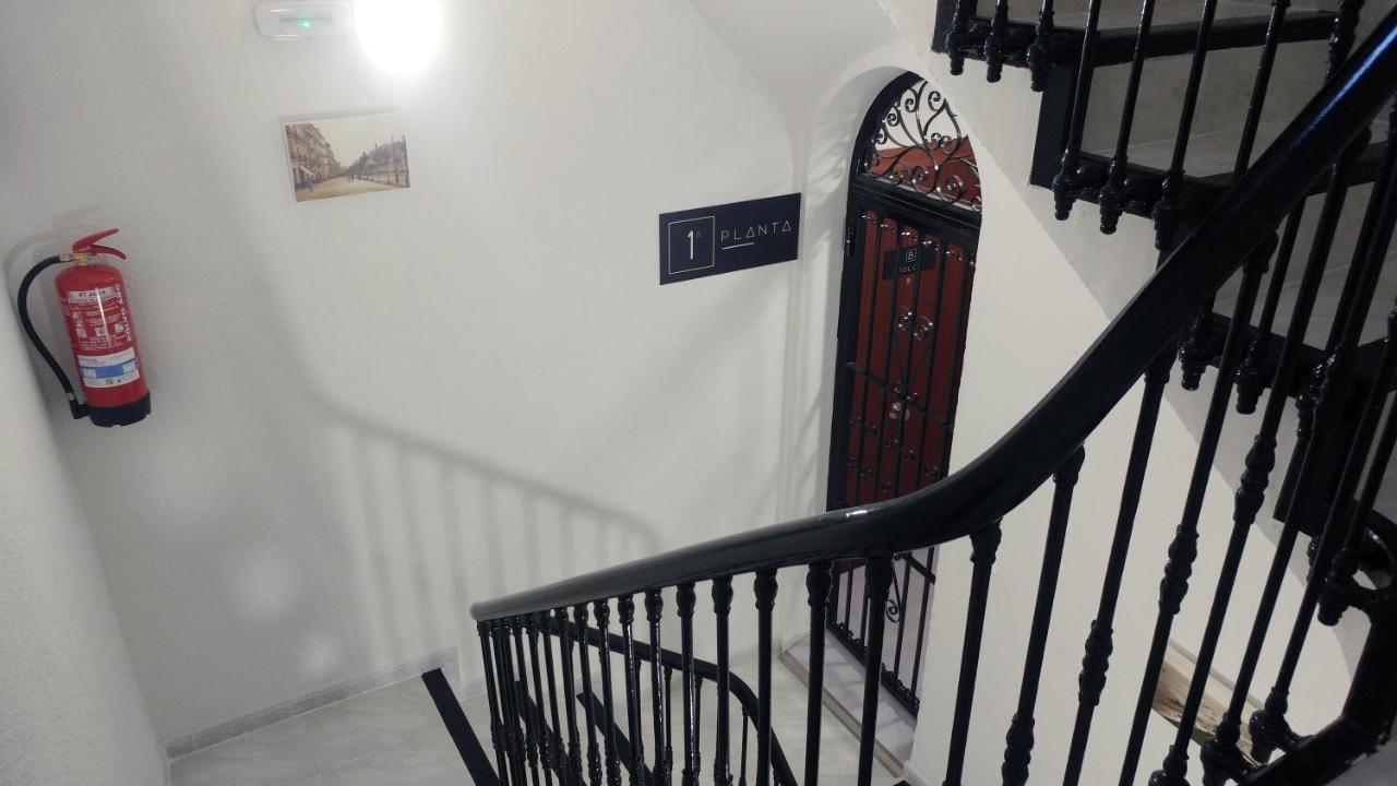 San Francisco 10 - 6 Apartamentos Boutique En El Centro - Playa Postiguet アリカンテ エクステリア 写真