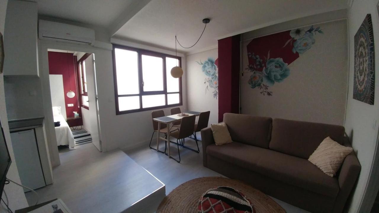 San Francisco 10 - 6 Apartamentos Boutique En El Centro - Playa Postiguet アリカンテ エクステリア 写真